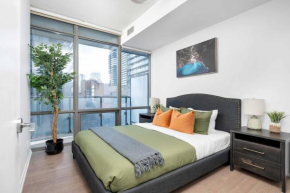 Large 2BR on Bay Street 4 Beds with Balcony